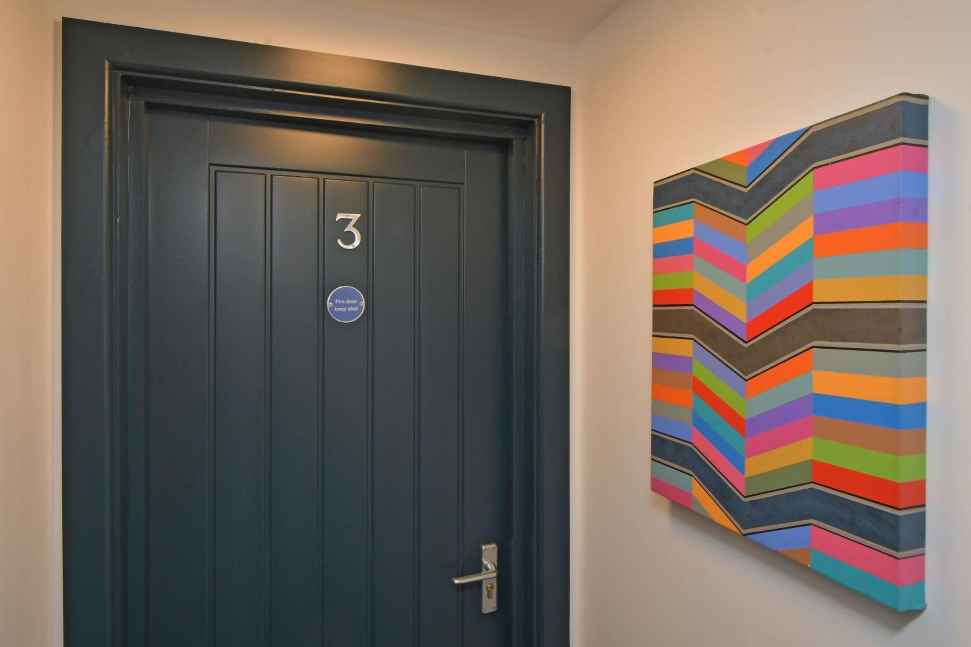 Stay At Shobnall Road Rooms And Studios Burton ภายนอก รูปภาพ
