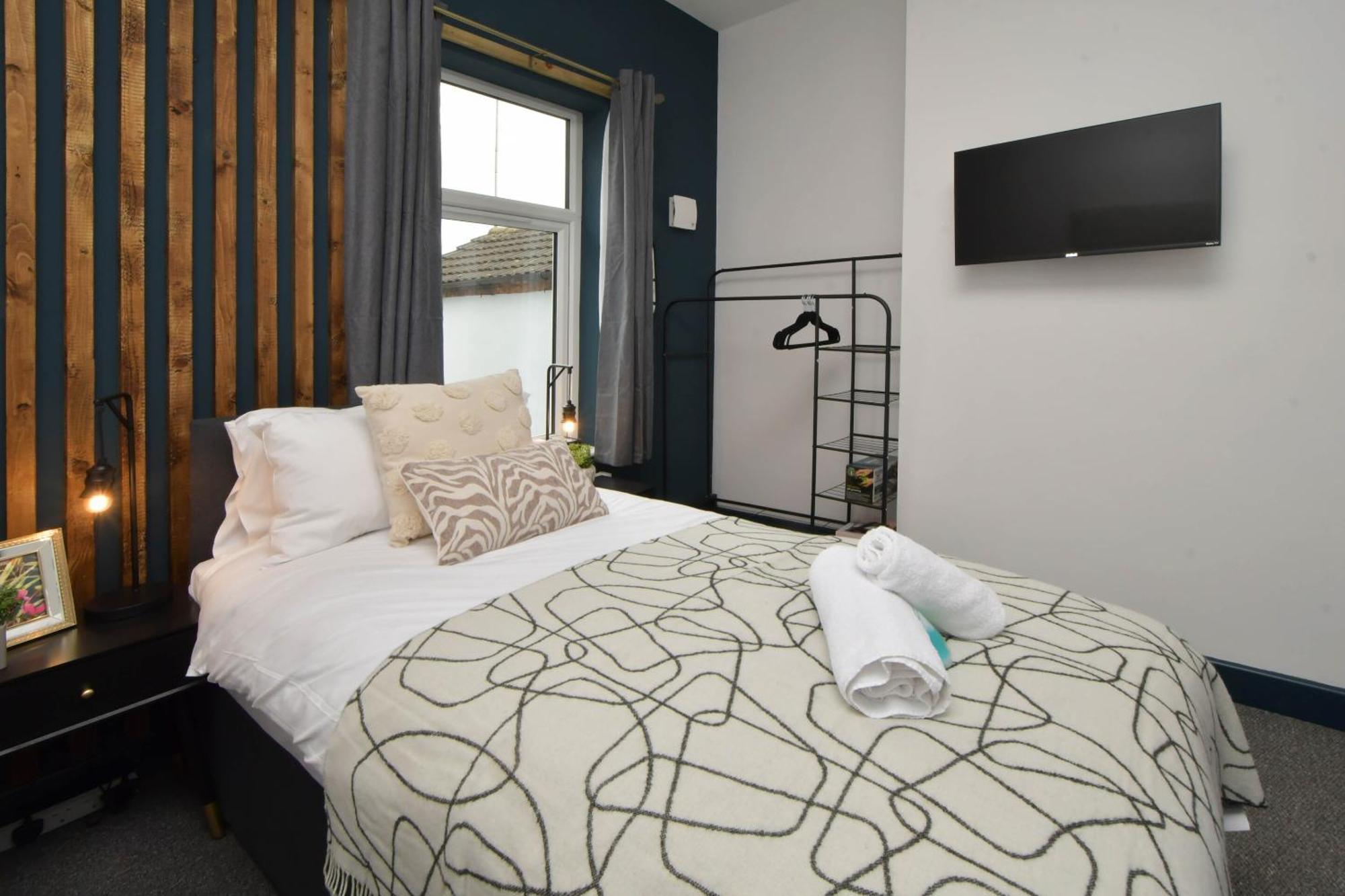 Stay At Shobnall Road Rooms And Studios Burton ภายนอก รูปภาพ