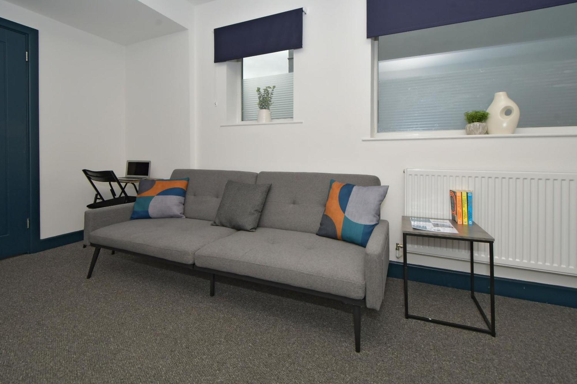Stay At Shobnall Road Rooms And Studios Burton ภายนอก รูปภาพ