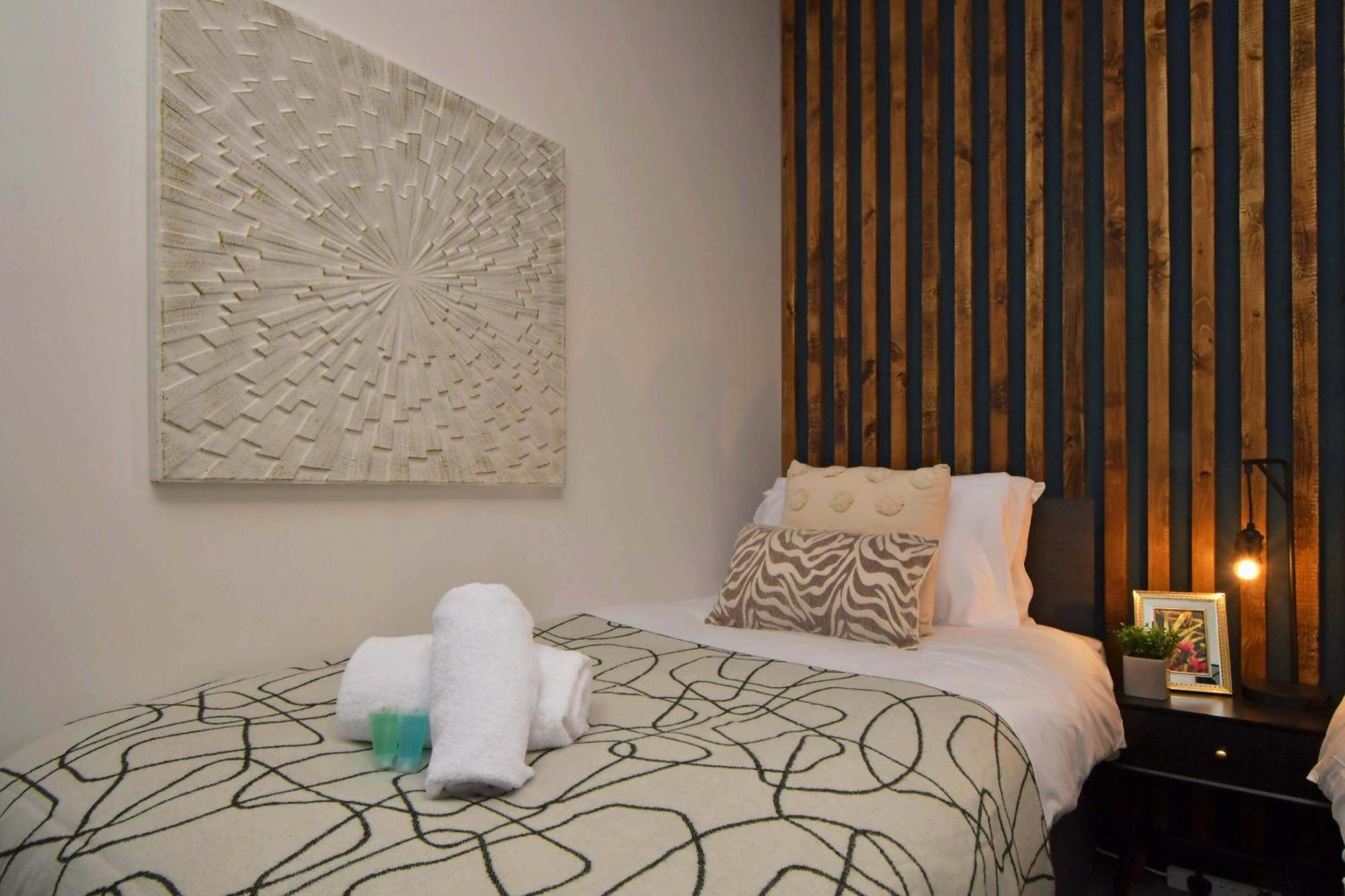 Stay At Shobnall Road Rooms And Studios Burton ภายนอก รูปภาพ