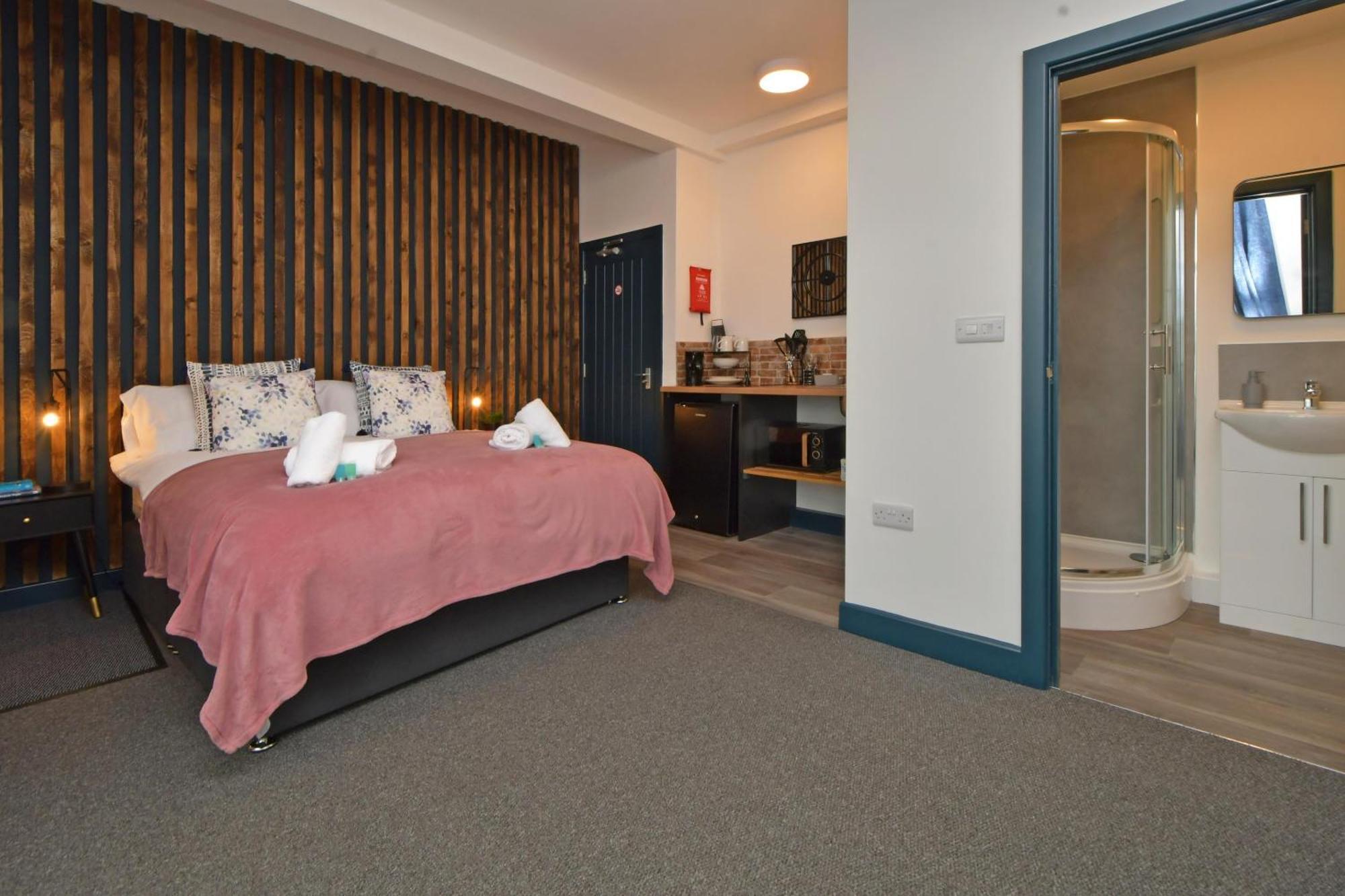 Stay At Shobnall Road Rooms And Studios Burton ภายนอก รูปภาพ